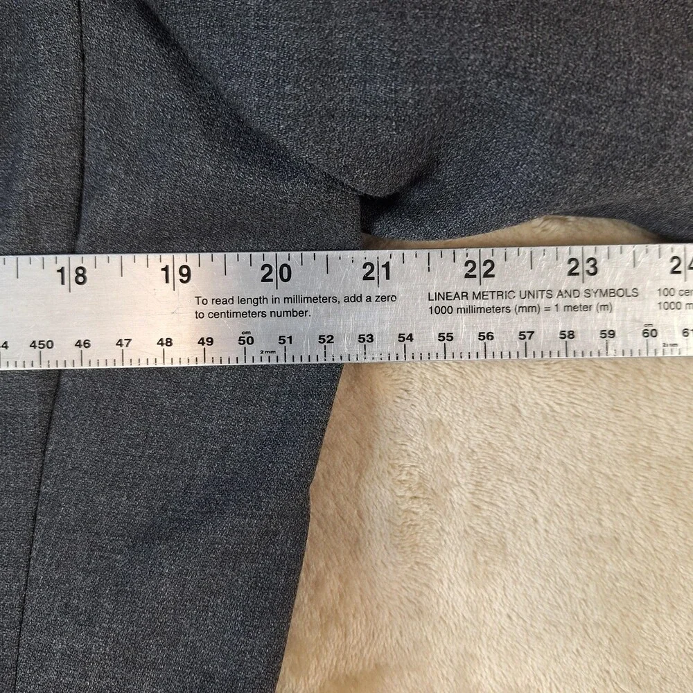 Calvin Klein Suit Jacket Mens 40R Gray Wool Double Vent 2 Button Dress Formal